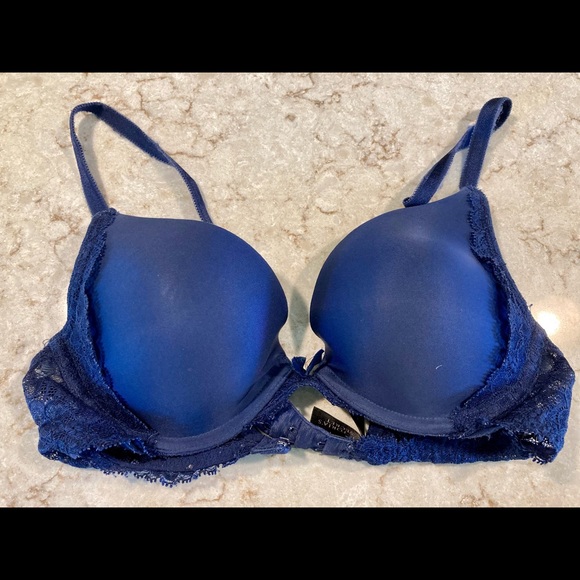 🌼Victoria’s Secret Navy push-up bra 32 C - Picture 1 of 2